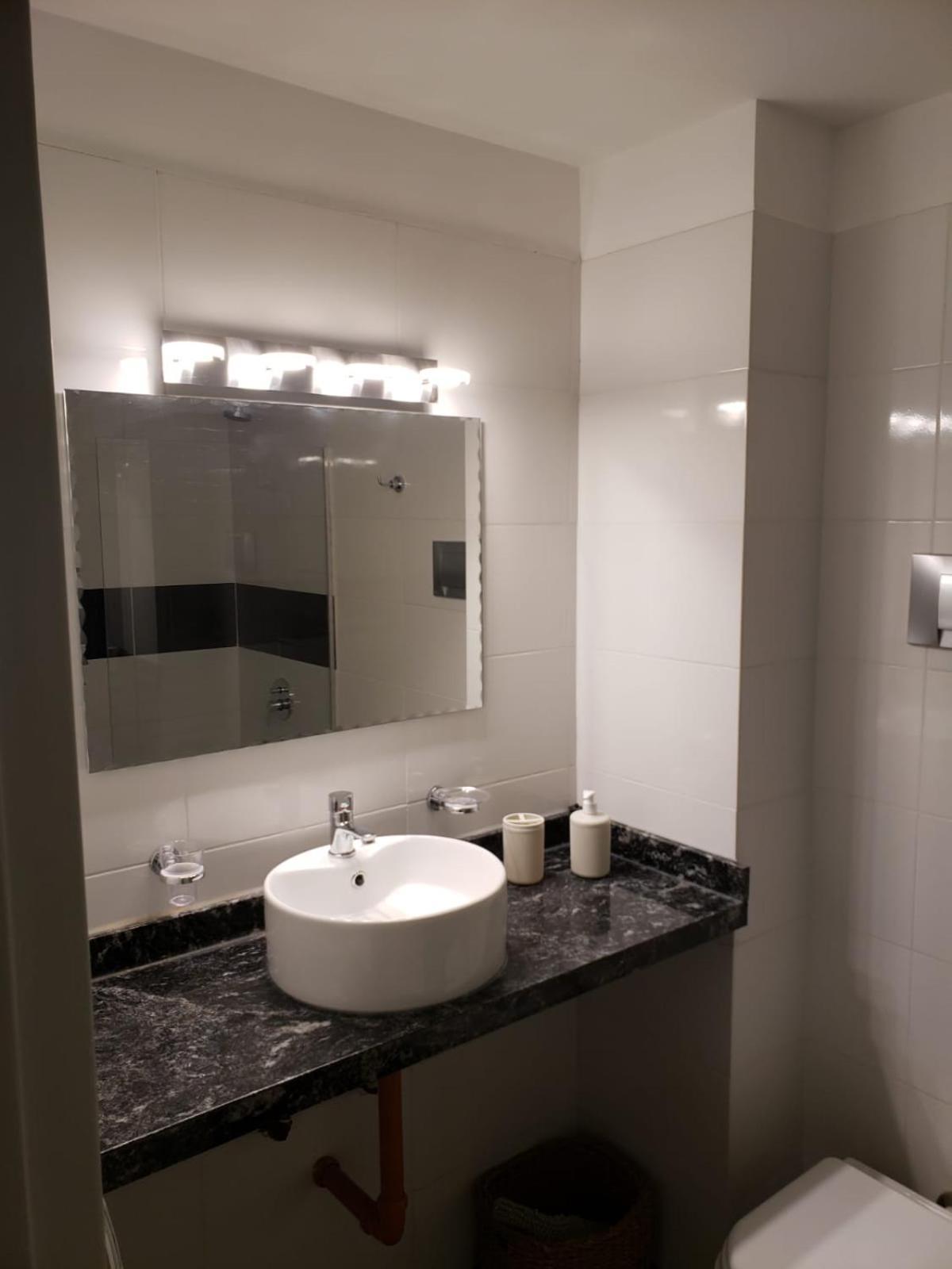 Maipu 2 Retiro Apartment